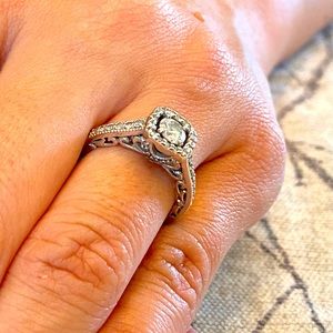0.85 CT Cushion Halo Diamond Vintage Engagement Ring (14 Kt White Gold)